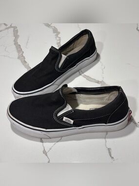 Vans Off the Wall Black White Slip-On Canvas Skater Shoes Sneakers Women’s 8.5